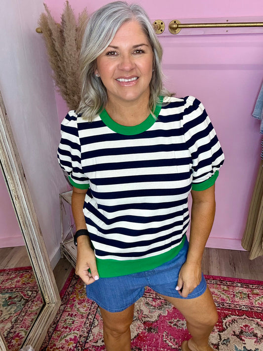 Navy-Green Puff Pullover