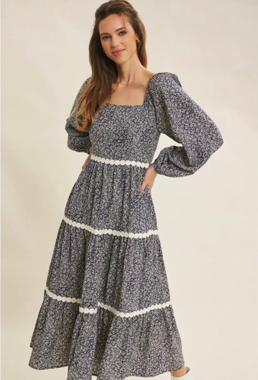 Floral tiered midi dress